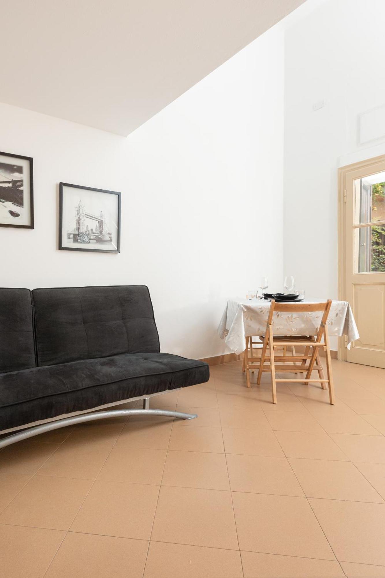 Cream Little Apartment - M1 - City Center Milán Exteriér fotografie